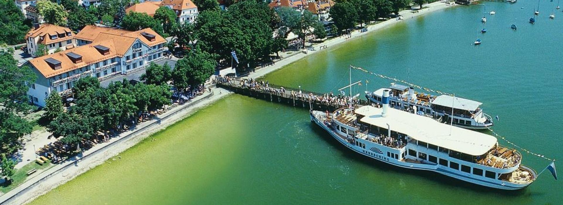 Hotel Seehof mit Schiffanlegestelle